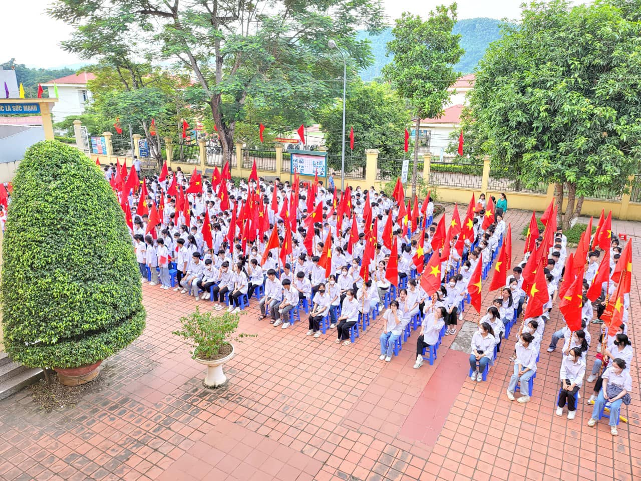 Giới thiệu về Liên đội Trường THCS&THPT Quảng La