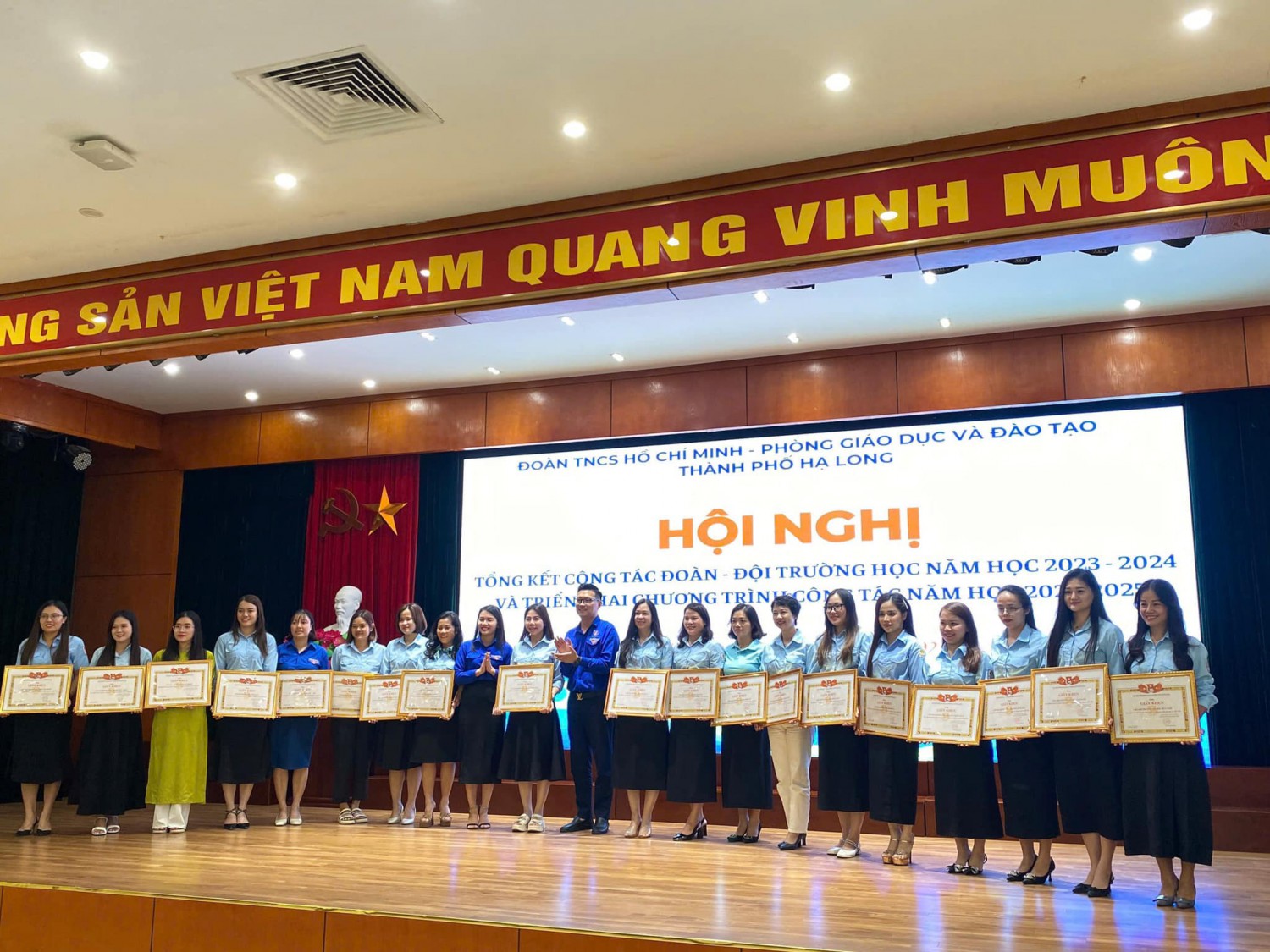 462471681 989166069908580 2947479241014117189 n